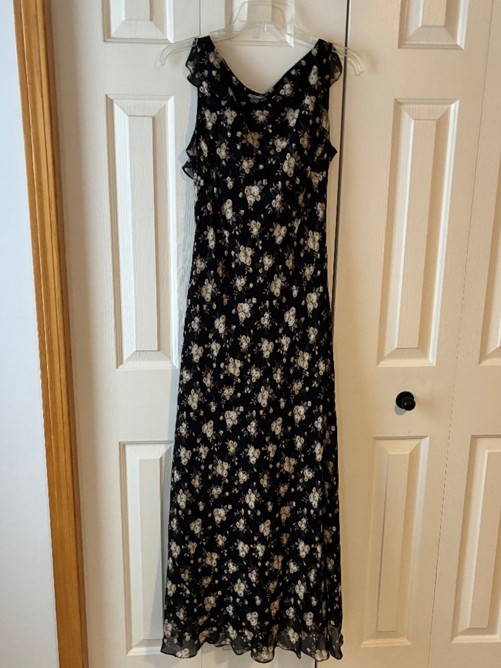 Lauren Ralph Lauren Black Floral 100% Silk Dress Flutter Sleeves Size 10